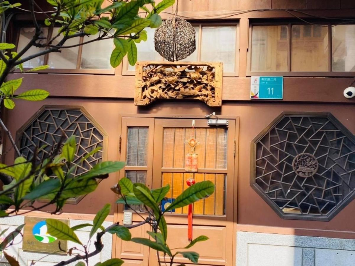 捉鳳凰 台南百年老宅包棟導覽民宿系列catchphoenix Centennial Guesthouse Екстериор снимка