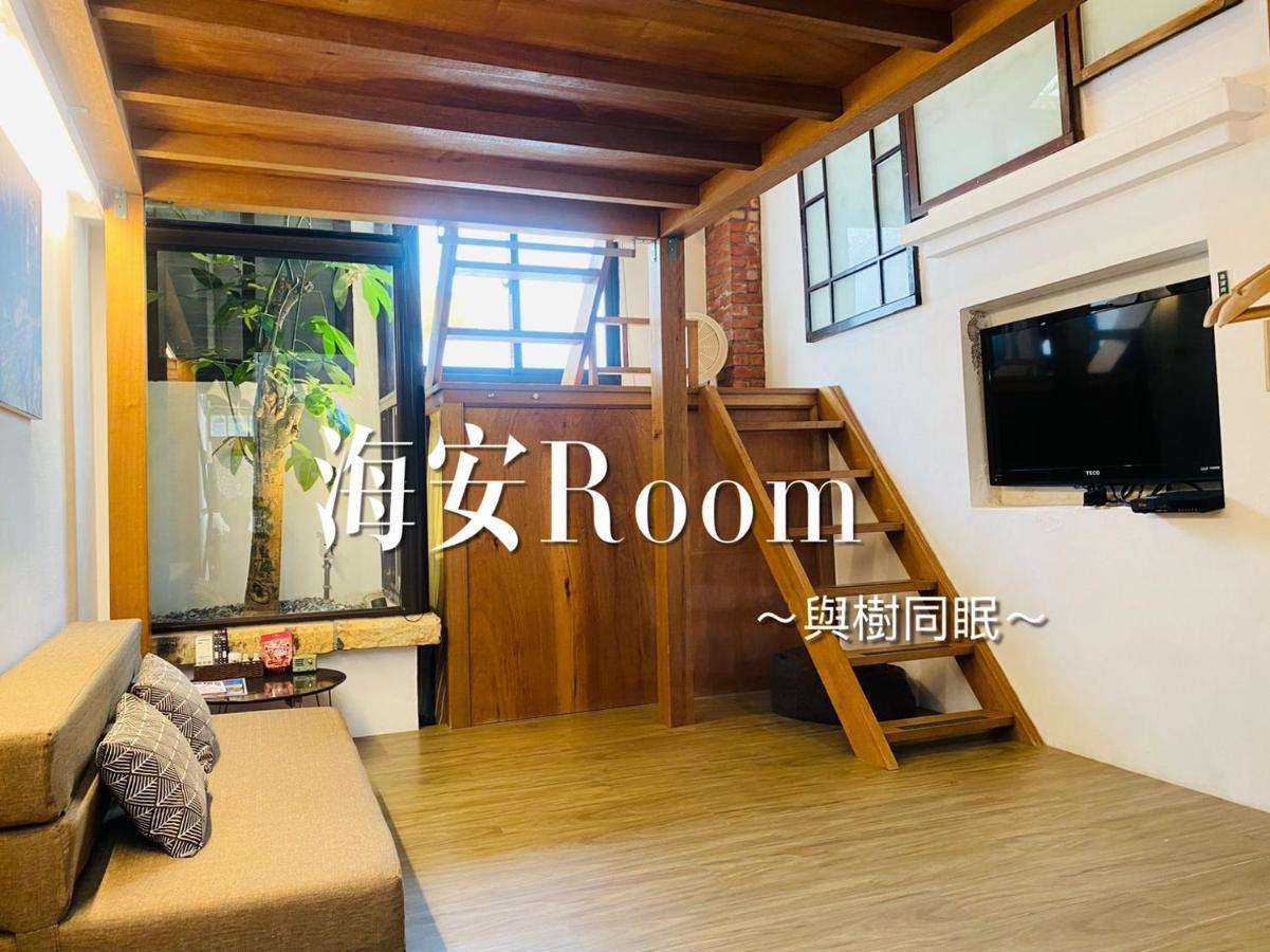 捉鳳凰 台南百年老宅包棟導覽民宿系列catchphoenix Centennial Guesthouse Екстериор снимка